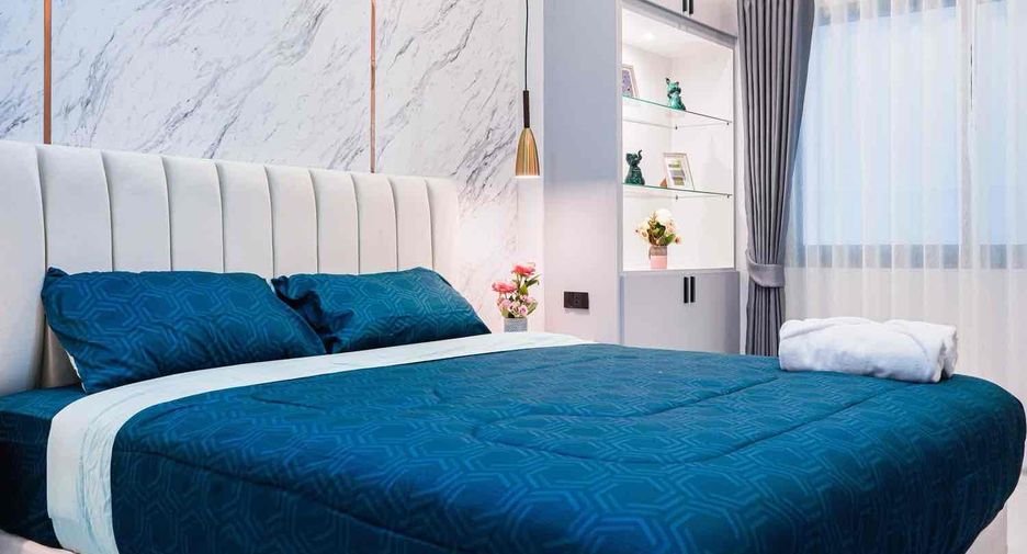 Villa zum Kauf mit 4 Zimmer in Bang Lamung, Chonburi