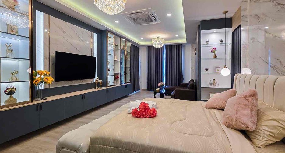 Villa zum Kauf mit 4 Zimmer in Bang Lamung, Chonburi