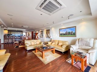 For sale 3 bedrooms condo in Bang Lamung, Chonburi