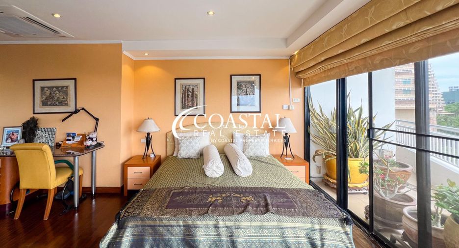 For sale 3 bedrooms condo in Bang Lamung, Chonburi