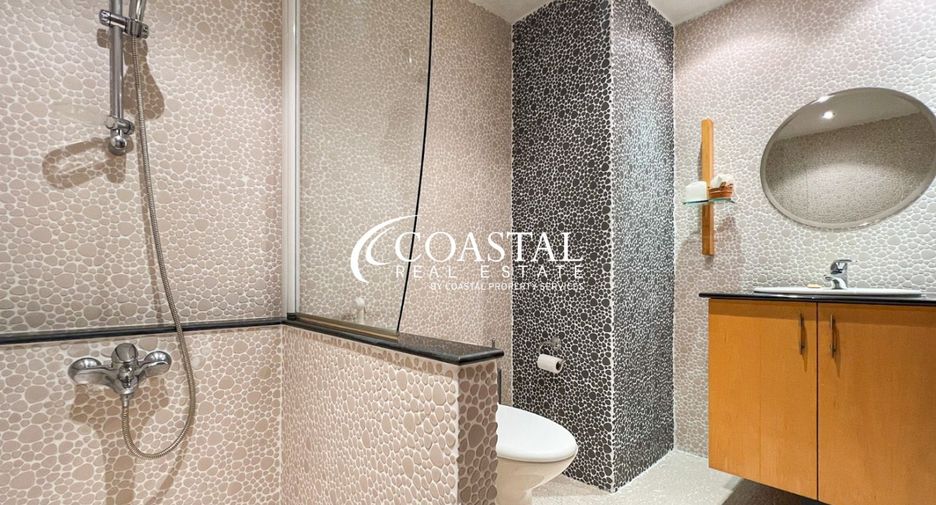 For sale 3 bedrooms condo in Bang Lamung, Chonburi
