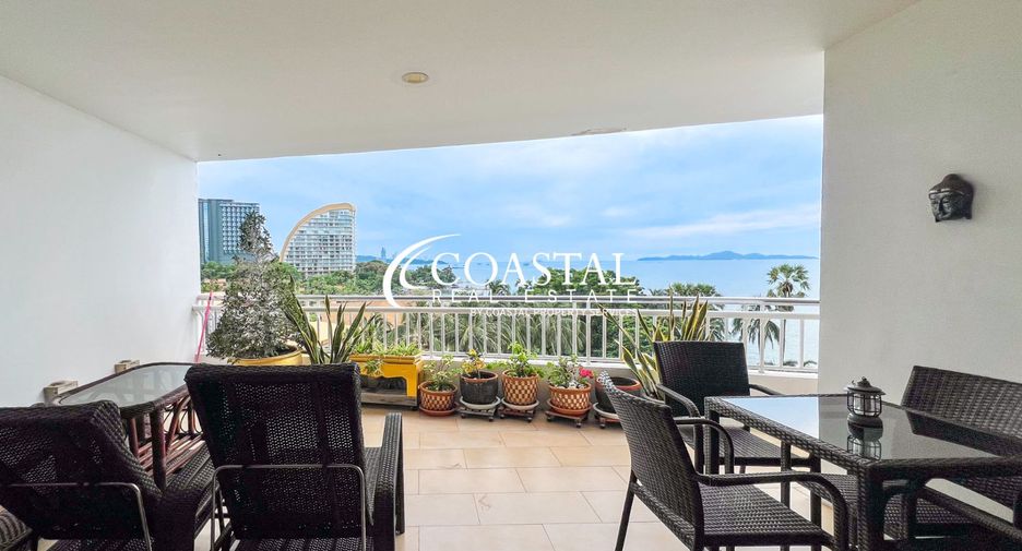 For sale 3 bedrooms condo in Bang Lamung, Chonburi