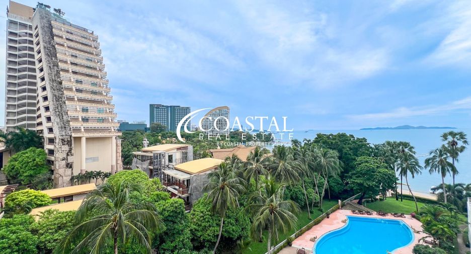 For sale 3 bedrooms condo in Bang Lamung, Chonburi