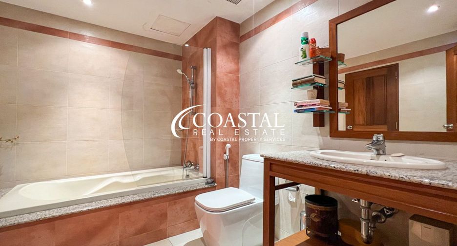 For sale 3 bedrooms condo in Bang Lamung, Chonburi