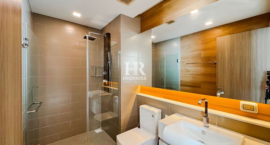 À vendre 2 chambres condo à Bang Saray, Pattaya