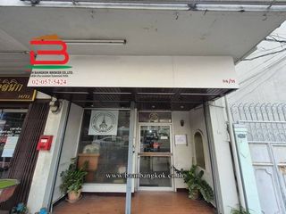 出售 3 卧室 商业空间 在 Dusit, 曼谷