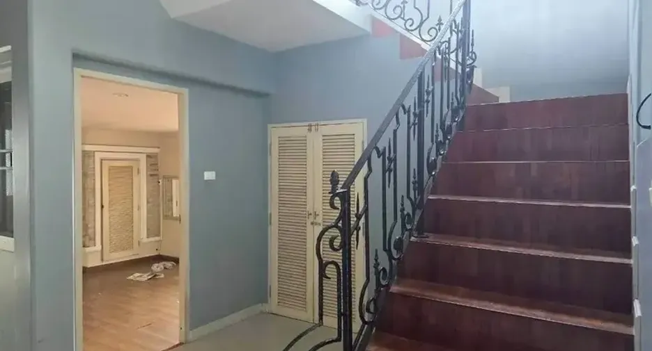 出售 6 卧室 独立屋 在 Mueang Chiang Mai, Chiang Mai