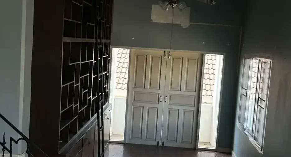 出售 6 卧室 独立屋 在 Mueang Chiang Mai, Chiang Mai