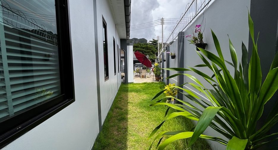 Villa en alquiler de 3 habitaciones en Mueang Krabi, Krabi