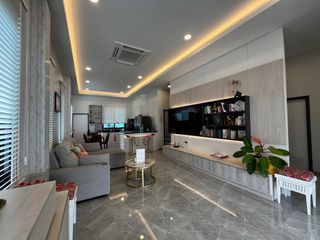 Villa en alquiler de 3 habitaciones en Mueang Krabi, Krabi