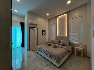 Villa en alquiler de 3 habitaciones en Mueang Krabi, Krabi