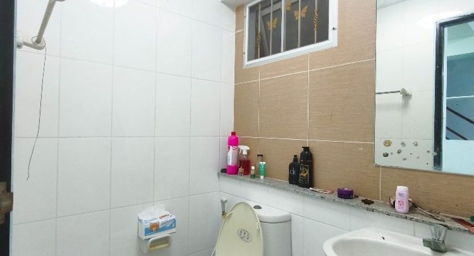 Продажа 3 спальни дом в Mueang Samut Prakan, Самутпракан