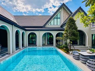 For sale 5 bedrooms house in Bang Lamung, Chonburi