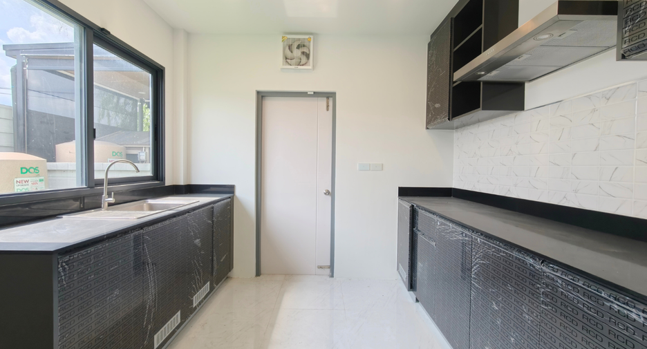 For sale 4 ベッドルーム house in Prawet, Bangkok