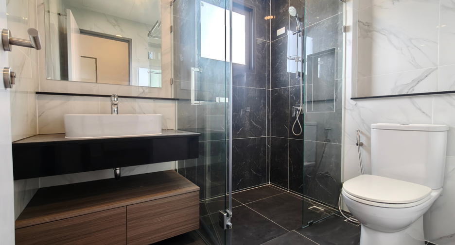 For sale 4 ベッドルーム house in Prawet, Bangkok
