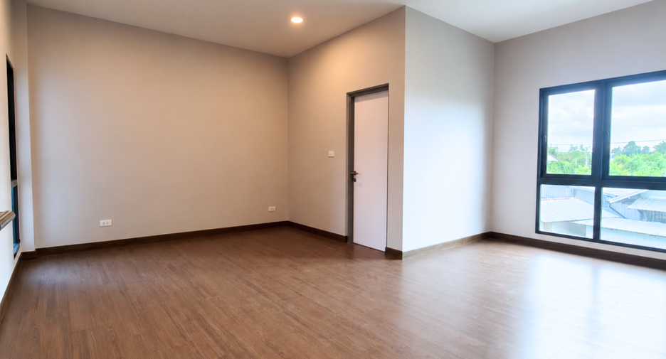 For sale 4 ベッドルーム house in Prawet, Bangkok