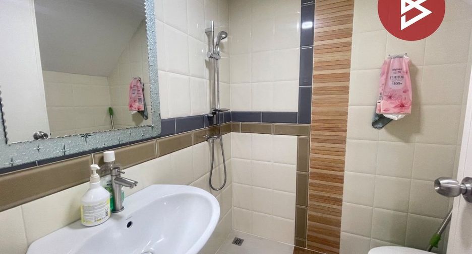 For sale 4 ベッドルーム house in Prawet, Bangkok