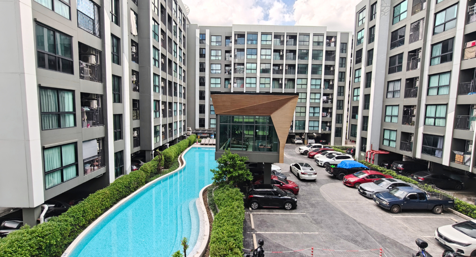For sale 1 bed condo in Wang Thonglang, Bangkok