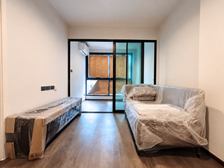 For sale 1 bed condo in Wang Thonglang, Bangkok