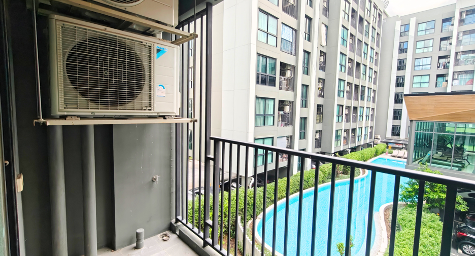 For sale 1 bed condo in Wang Thonglang, Bangkok