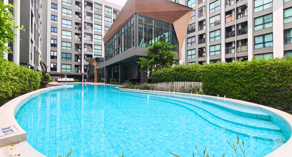 For sale 1 bed condo in Wang Thonglang, Bangkok