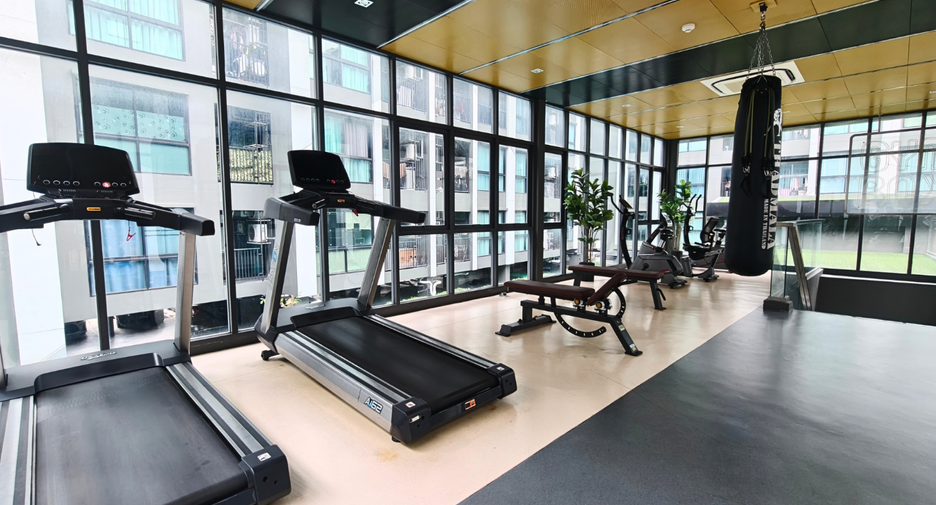 For sale 1 bed condo in Wang Thonglang, Bangkok