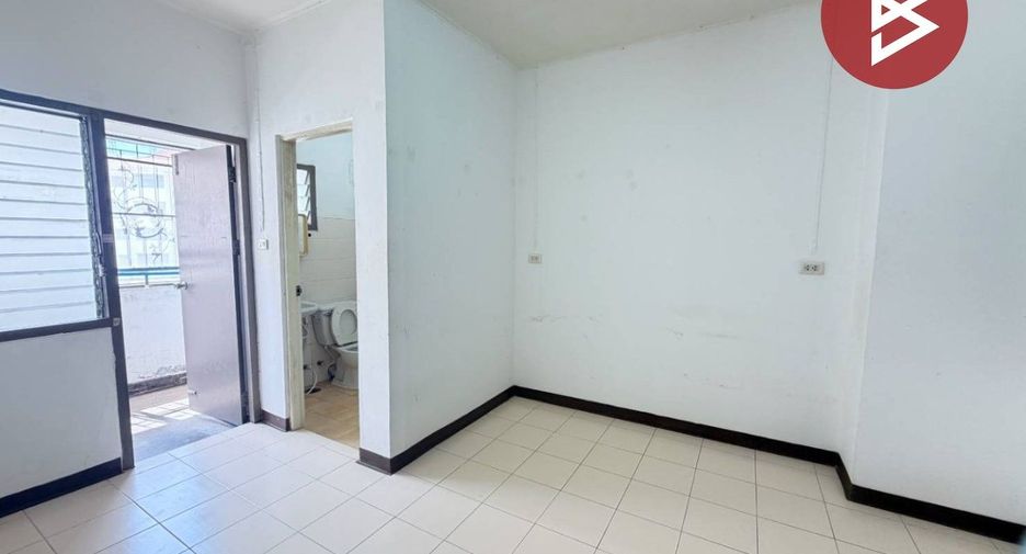 Wohnung zum Kauf mit 1 Zimmer in Bang Sao Thong, Samut Prakan