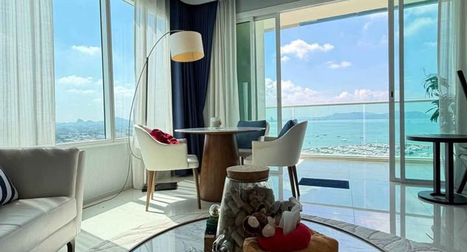 À vendre 2 chambres condo à Na Jomtien, Pattaya