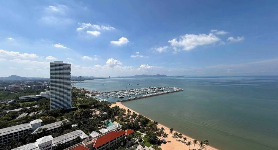 À vendre 2 chambres condo à Na Jomtien, Pattaya