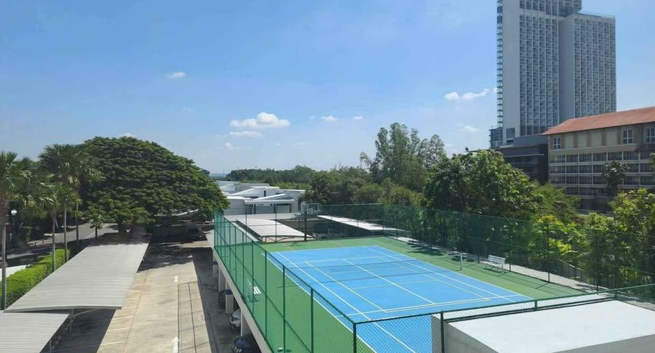 À vendre 2 chambres condo à Na Jomtien, Pattaya