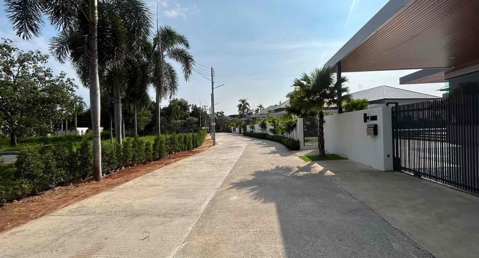 出租 5 卧室 别墅 在 Bang Lamung, Chon Buri