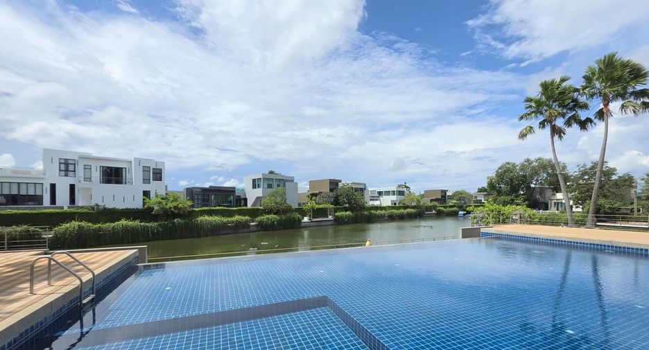 À vendre 4 chambres maison à Bang Lamung, Chonburi