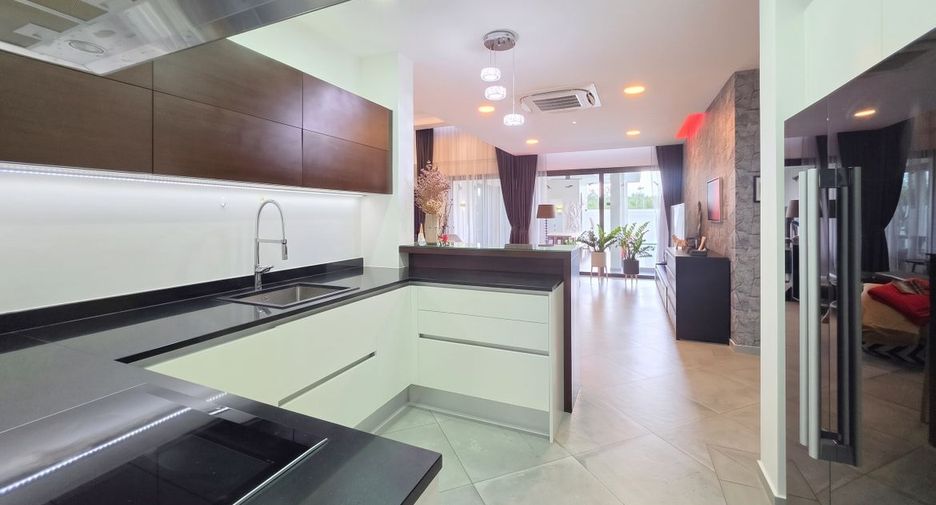 À vendre 4 chambres maison à Bang Lamung, Chonburi
