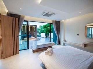 Villa en alquiler y en venta de 7 habitaciones en Jomtien, Pattaya