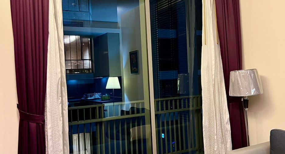 Condo en alquiler de 1 habitaciones en Watthana, Bangkok