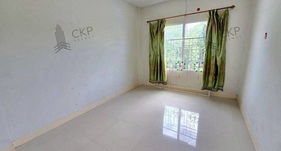 出租 和 出售 4 卧室 联排别墅 在 Bang Phli, Samut Prakan