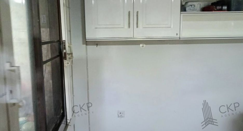 For sale 3 bedrooms townhouse in Sai Noi, Nonthaburi