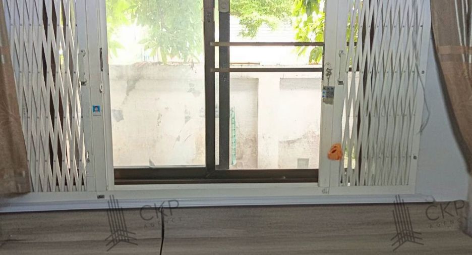 For sale 3 bedrooms townhouse in Sai Noi, Nonthaburi