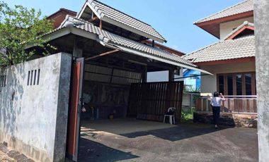 For sale 4 bedrooms house in Mueang Chiang Mai, Chiang Mai