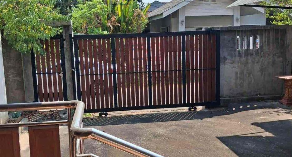 Haus zum Kauf mit 4 Zimmer in Mueang Chiang Mai, Chiang Mai