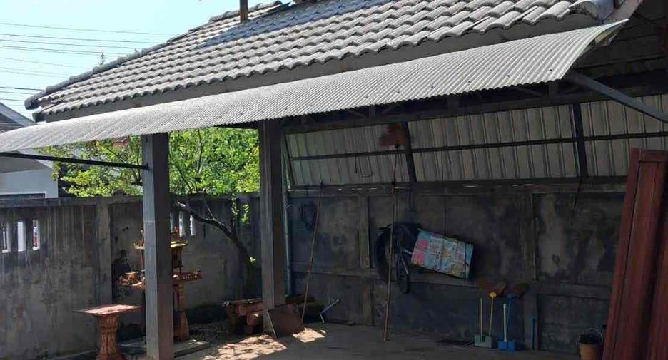 Haus zum Kauf mit 4 Zimmer in Mueang Chiang Mai, Chiang Mai