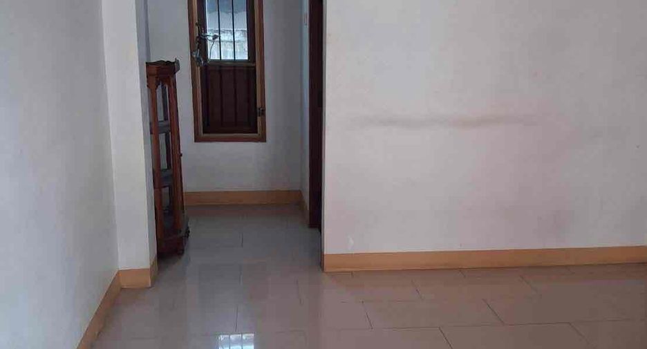Haus zum Kauf mit 4 Zimmer in Mueang Chiang Mai, Chiang Mai