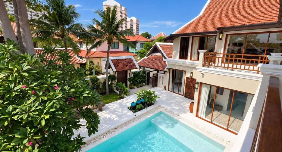 For sale 5 ベッドルーム house in Bang Lamung, Chonburi