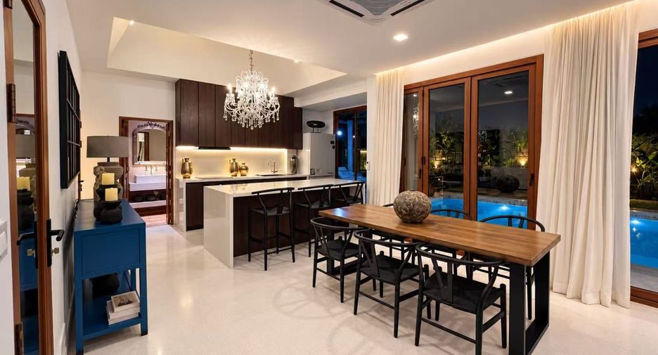 For sale 5 ベッドルーム house in Bang Lamung, Chonburi