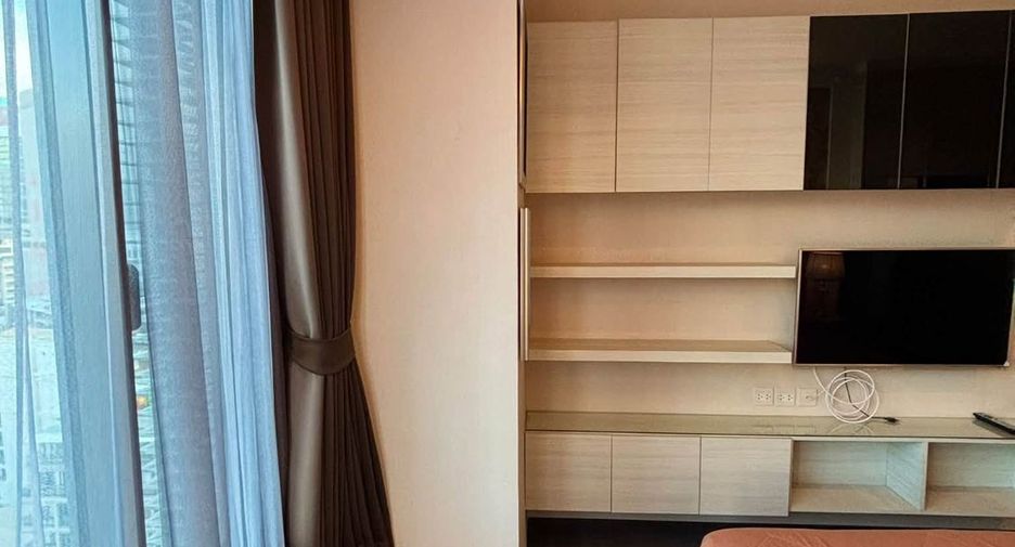 For rent 1 bed condo in Khlong Toei, Bangkok