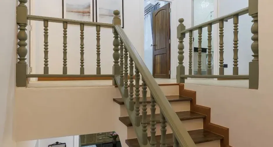 Haus zum Kauf mit 5 Zimmer in Mueang Chiang Mai, Chiang Mai
