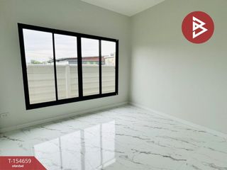 For sale 2 bedrooms townhouse in Photharam, Ratchaburi