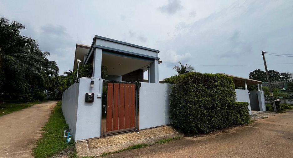 Villa en alquiler de 3 habitaciones en Mueang Krabi, Krabi