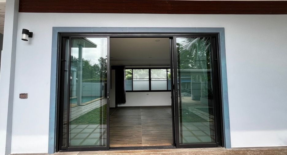 Villa en alquiler de 3 habitaciones en Mueang Krabi, Krabi