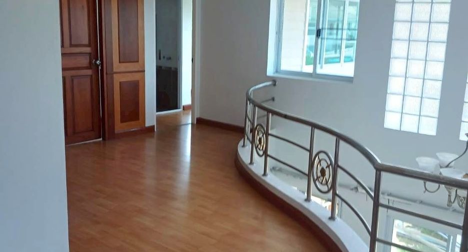 Villa zum Kauf mit 3 Zimmer in Mueang Chiang Mai, Chiang Mai